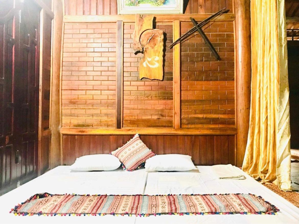 Minh Ngoc Homestay Dien Bien Phu Ban Him Lom Exterior photo